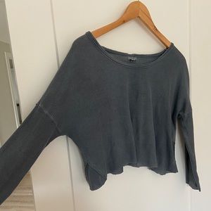 Cropped Urban Outfitters Longsleeve